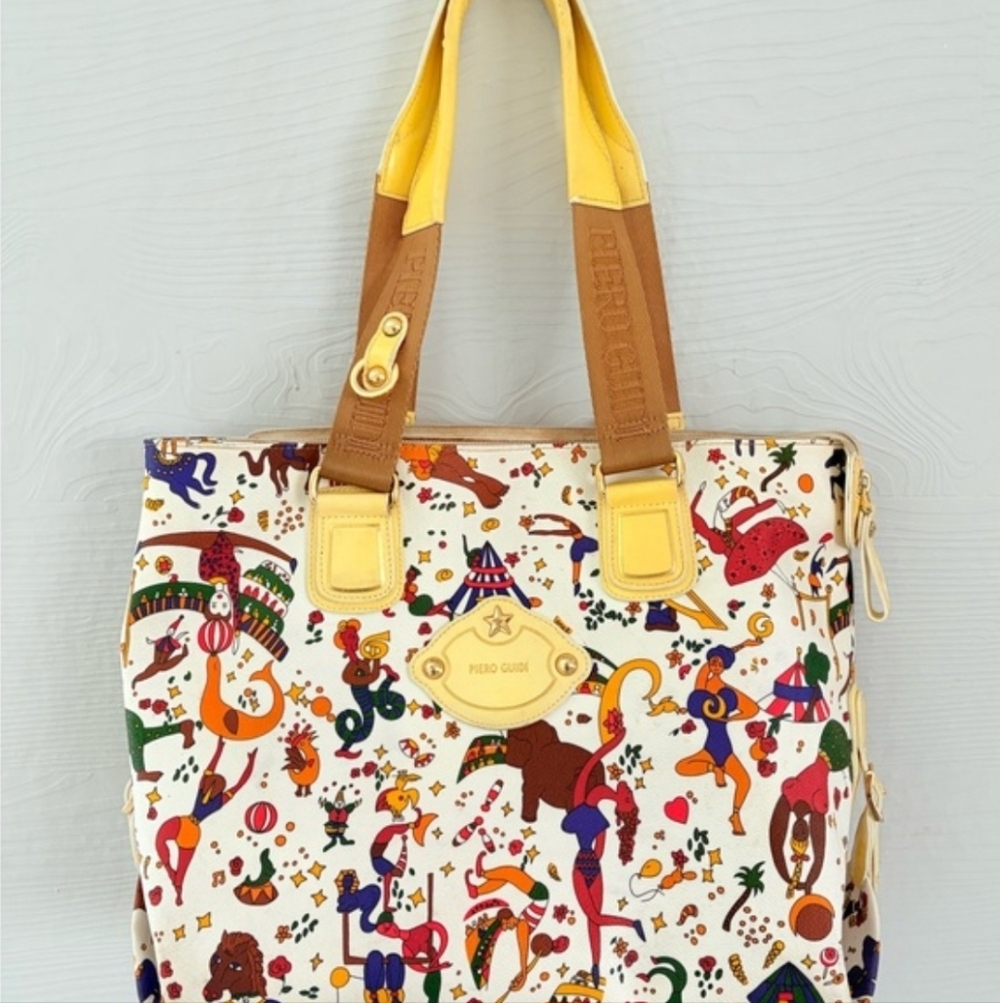 Piero Guidi Yellow Multi-Color Printed Tote Bag Circus